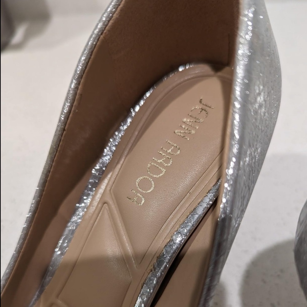 NEW| Metallic Silver Pointed Toe Stilettos Pumps - Picture 12 of 14